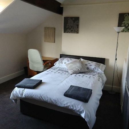 John St Town House - Self Catering - Guesthouse Style - Great Value Family And Double Rooms Workington Exterior foto